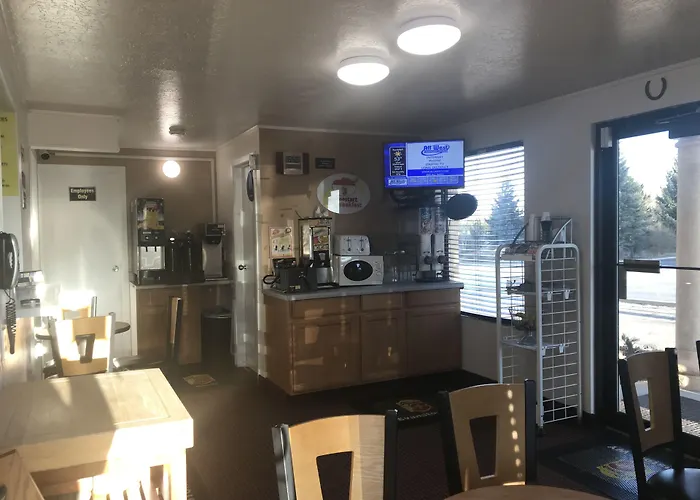 Super 8 By Wyndham Hotel 3*