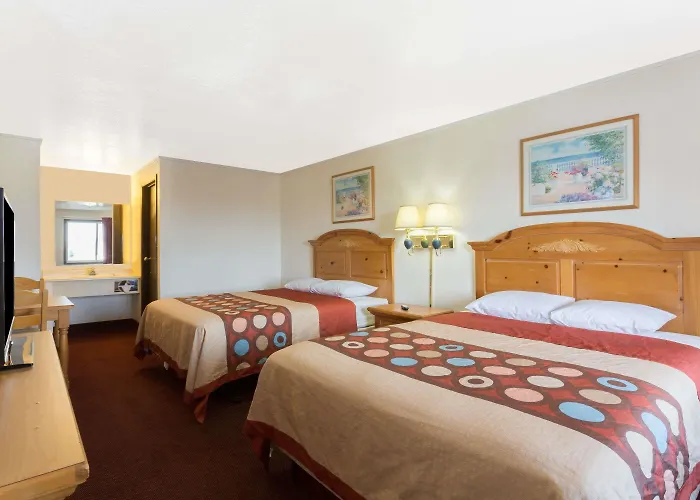 Super 8 By Wyndham