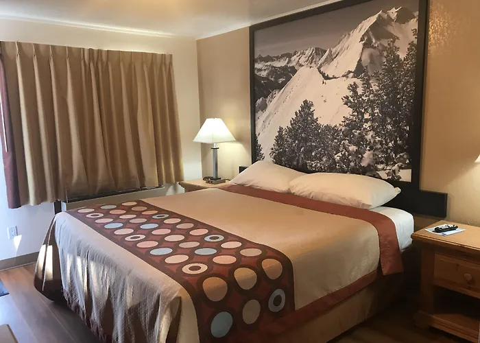 Hotel Super 8 By Wyndham 3*