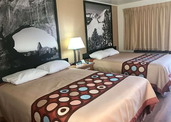 Hotel Super 8 By Wyndham