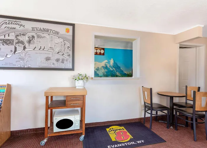 Super 8 By Wyndham 3*