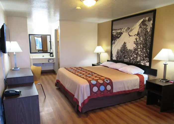 Hotel Super 8 By Wyndham