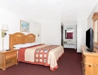Super 8 By Wyndham Hotel 3*