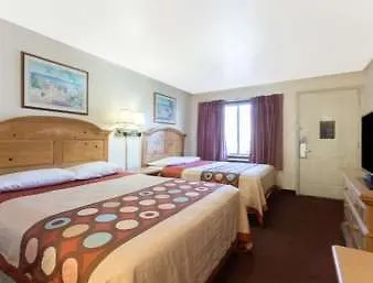 Super 8 By Wyndham 3* Evanston