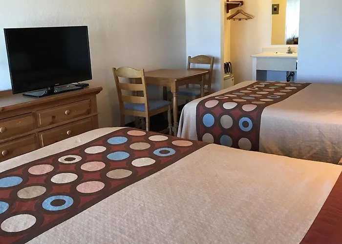 Super 8 By Wyndham Hotel 3*