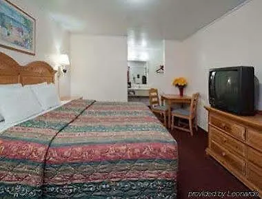 Hotel Super 8 By Wyndham